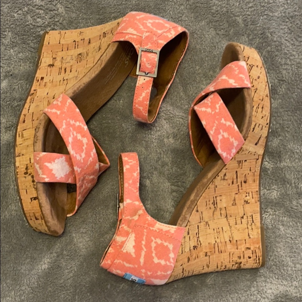 Tom Wedges - Picture 2 of 7
